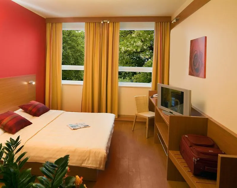 Comfort Hotel, Star Inn Muenchen Schwabing 3*, Munich