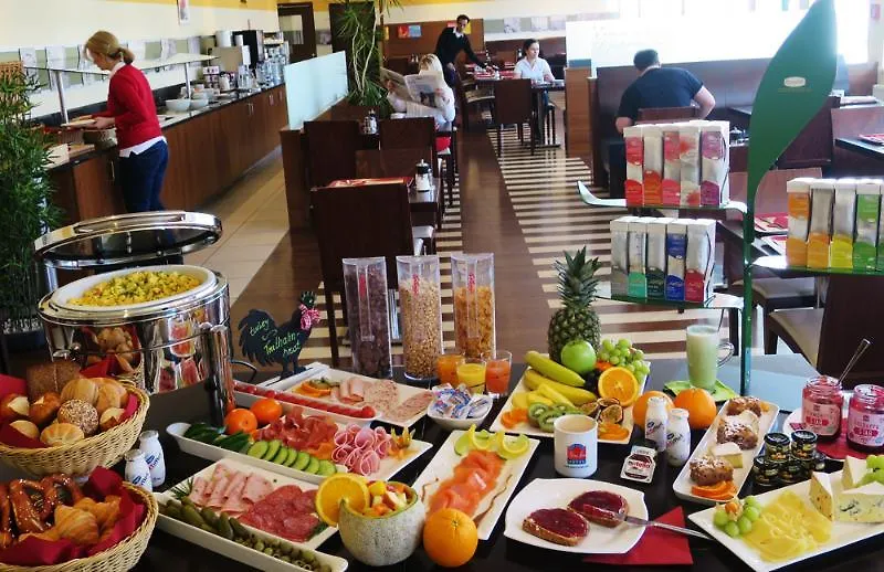 Comfort Hotel, Star Inn Muenchen Schwabing 3*, Munich