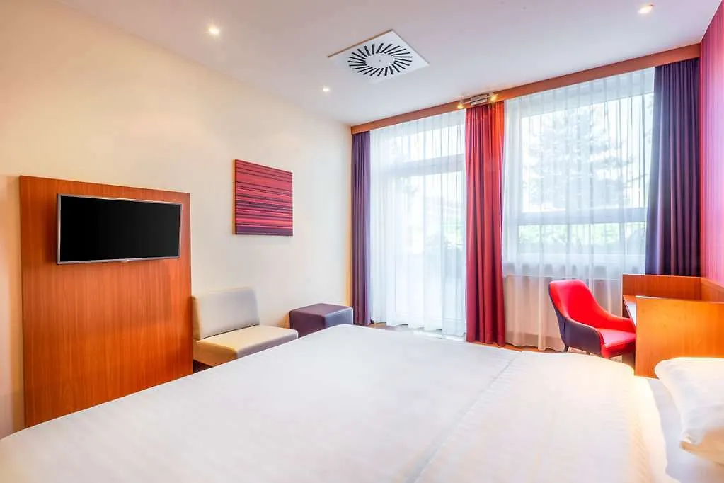 Comfort Hotel, Star Inn Muenchen Schwabing 3*, Munich