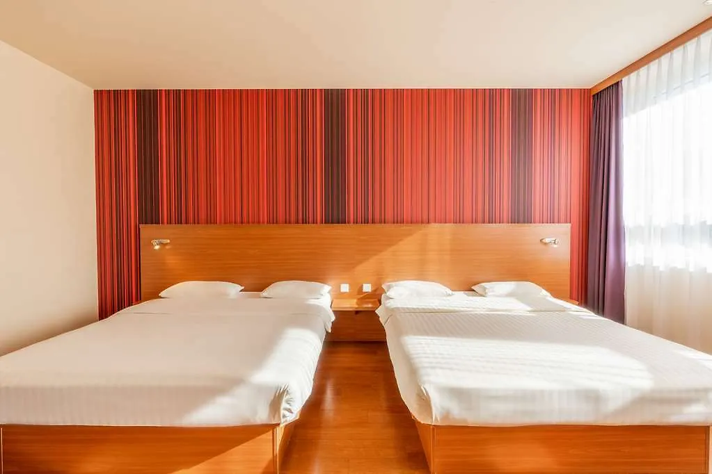 *** Hotel Comfort Hotel, Star Inn Muenchen Schwabing Germany