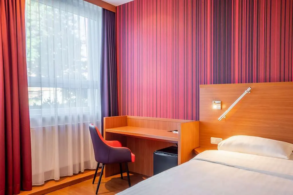 Comfort Hotel, Star Inn Muenchen Schwabing 3*, Mnichov Německo